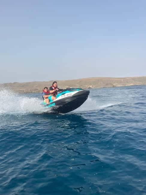 30-minute tour along the coast of Maspalomas - Starting at C. Bergantín, 6, then straight into the action