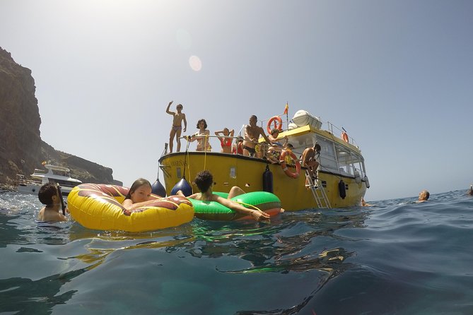 3h Boat Trip + Snorkeling in Puerto de Mogan - Cruising the south-west coast: cliff views to Tasarte from a small boat