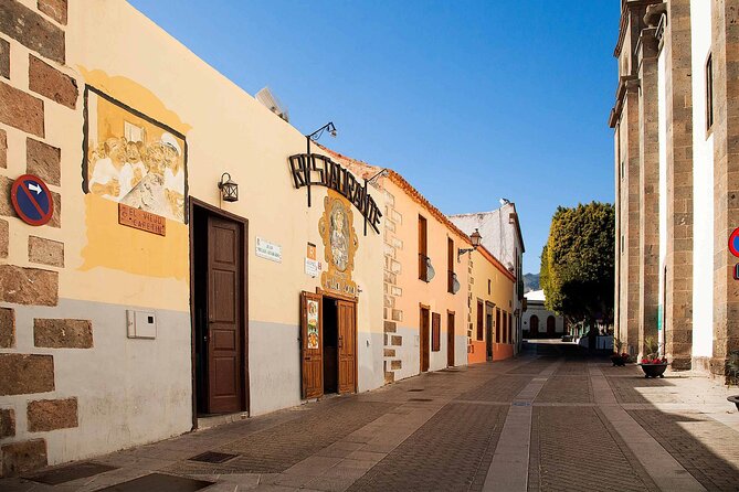 7-hour Hop on Hop off Tour of Historic Gran Canaria - A 7-hour hop-on, hop-off overview of Las Palmas and beyond