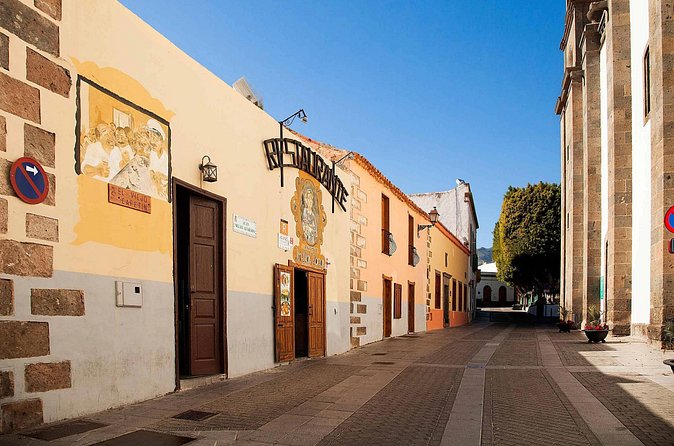 7-hour Hop on Hop off Tour of Historic Gran Canaria - Guayadeque ravine: cave houses, endemic life, and pre-Hispanic traces