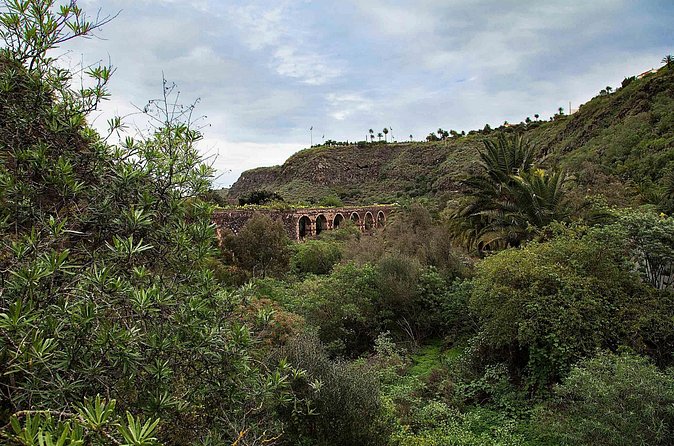 7-hour Hop on Hop off Tour of Historic Gran Canaria - Who should book this Gran Canaria loop, and who should pass