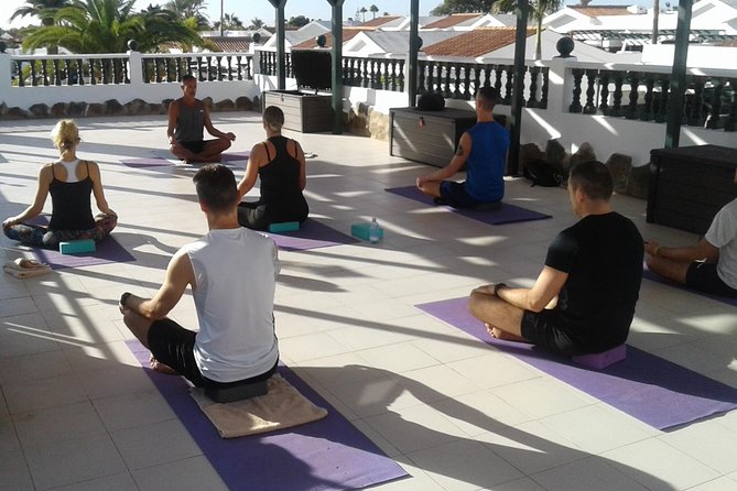 Aerial Yoga Experience in Maspalomas, Spain - Who should book, and who should pause first