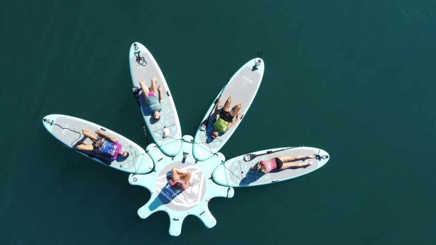 Arguineguín: Stand-up Paddleboard Yoga Class with Instructor - Morning 9:00 and sunset 18:30 sessions, timing and mood
