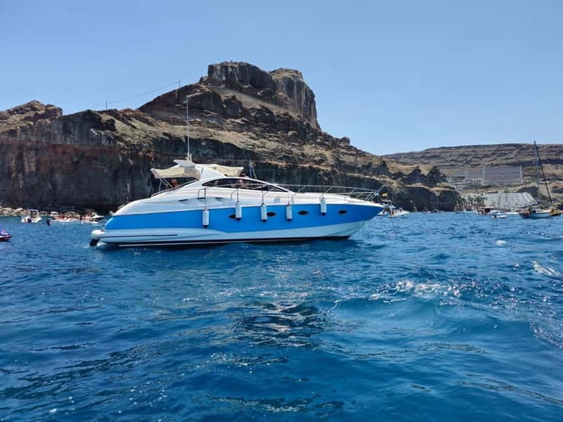 Best Private Yacht in Gran Canaria - Open bar and tapas snacks, plus sunbed comfort