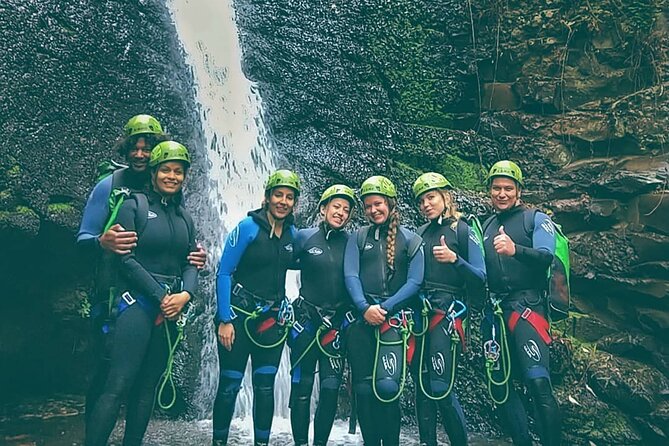 Canyoning Experience in Gran Canaria (Cernícalos canyon) - Canyon Action in Cernícalos: Why This Half-Day Adventure Works