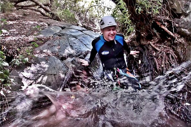 Canyoning in Gran Canaria: The Hidden Waterfalls and Magic Pools - The old trail hike and the snack stop in a cave