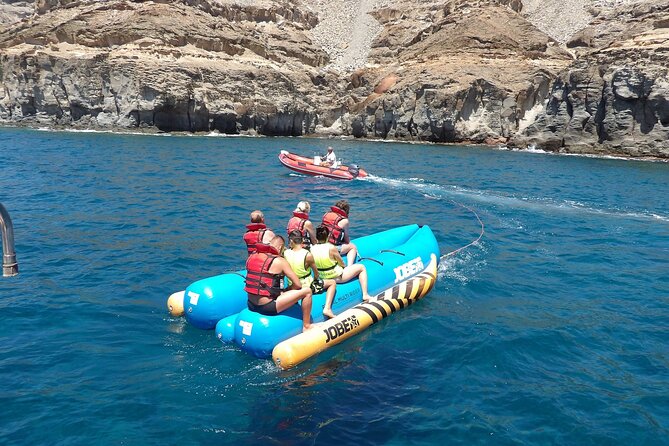 Catamaran Cruise from Puerto Rico (Full package) - Boat views of Canarian caves: seeing the coast from the waterline