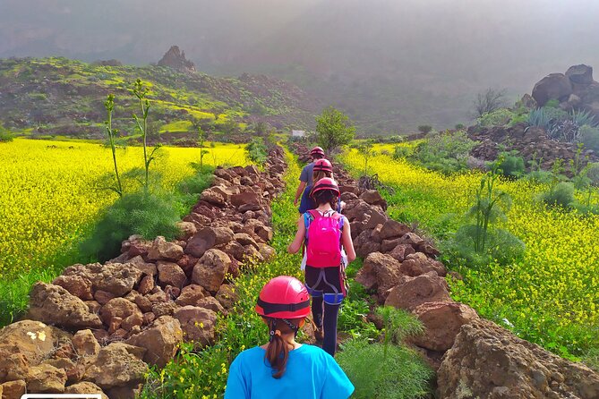 Climbing + Zipline + Via Ferrata + Cave. Adventure route in Gran Canaria - The 50-meter zipline finale