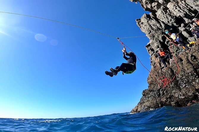 Coasteering Gran Canaria: The Atlantic Mountains Adventure Route - Coastal Climbing And The Chain Pass Moment
