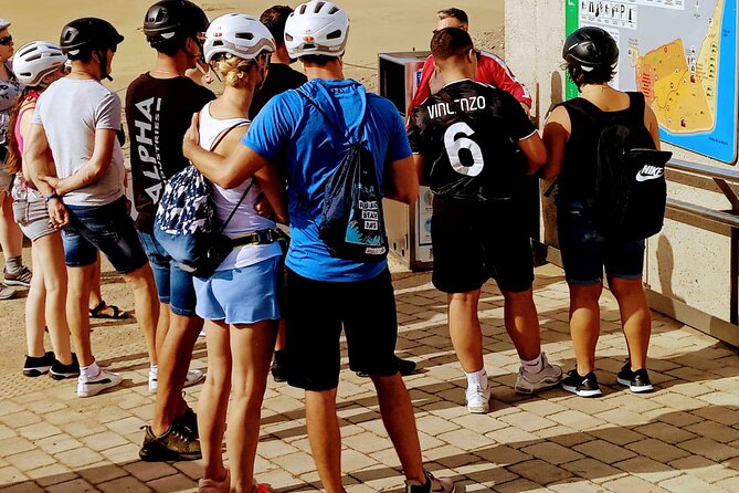 E-Bike CitySightseeing: Maspalomas Dunes, Playa Ingles, Meloneras - El Faro Lighthouse Views and the Meloneras Promenade at Golden Hour