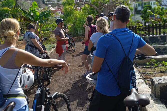 E-Bike CitySightseeing: Maspalomas Dunes, Playa Ingles, Meloneras - The Return Ride: Campo Internacional Cycle Paths and Greenery