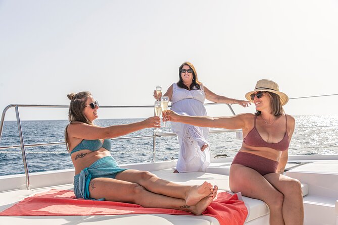 Exclusive Private Charter in Gran Canaria - Puerto Rico and the West Coast Route: Cliffs, Caves, and Swim Time