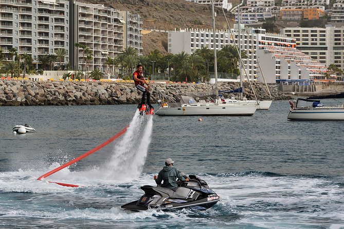 Flyboard at Anfi Beach, Gran Canaria (20 or 30 min) - Photos and video: plan for extra spending