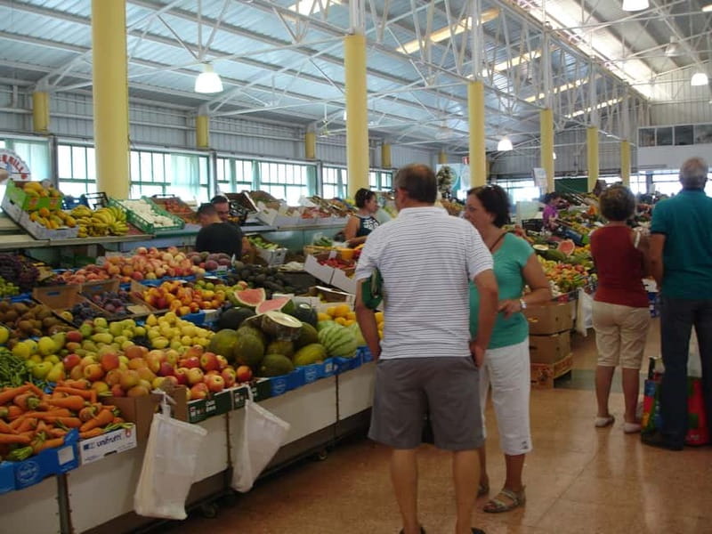 From Palmas: Pico de las Nieves & Roque Nublo Full-Day Trip - San Mateo and a Saturday farmers market window