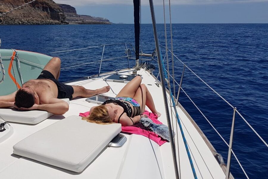 From Puerto de Mogán: Sailboat Trip with Food and Drinks - Quick Hits