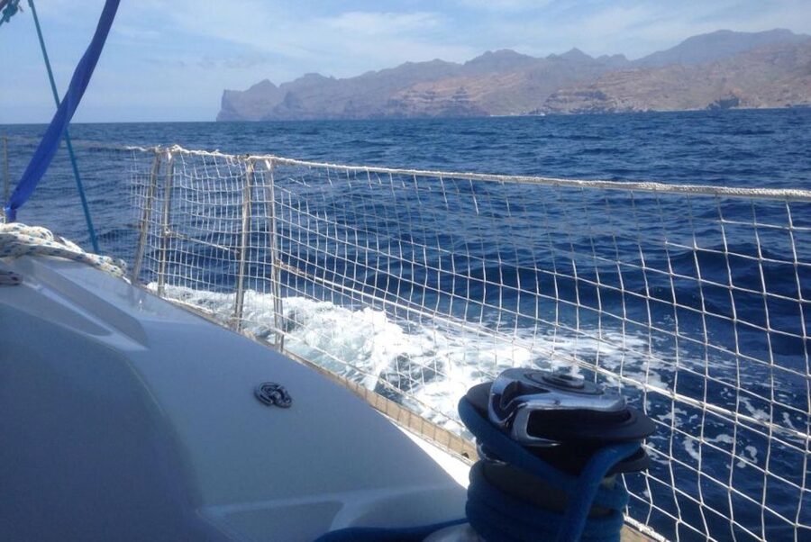 From Puerto de Mogán: Sailboat Trip with Food and Drinks - Pickup and Timing: Easy If You Follow the Rules
