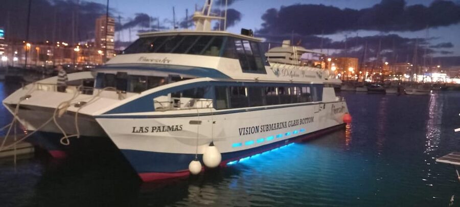From Puerto Rico: Boat trip along the coast w/ Food & Drinks - Setting Sail From Puerto Rico on the Princesa Ico