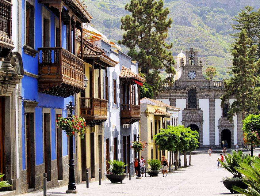 Gran Canaria: 6-Hour Teror and San Mateo Markets Tour - San Mateo market time: crafts, flea finds, and flower stalls
