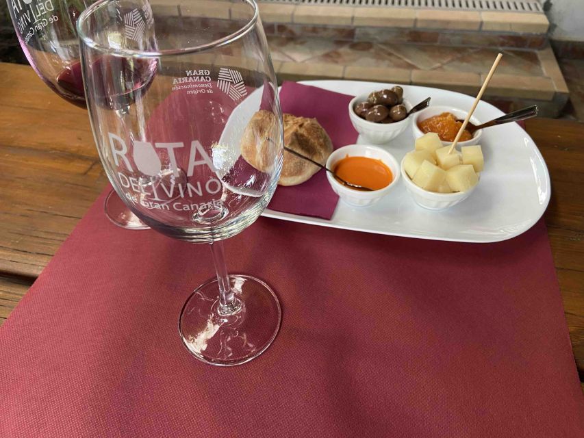 Gran Canaria: Best Wineries and Views Tour - The family winery visit: tour, tastings, and meeting the winemaker