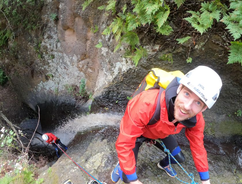 Gran Canaria: Canyoning Adventure in the Green Heart Jungle - Your 4-hour canyoning flow: hike in, slides, four abseils, and a canyon walkout
