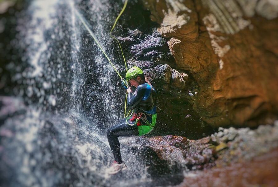 Gran Canaria: Canyoning Trip - Getting there without stress: Decathlon Telde, vans, and email-confirmed details