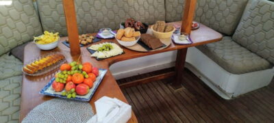Catamaran Tour with Lunch and Drinks