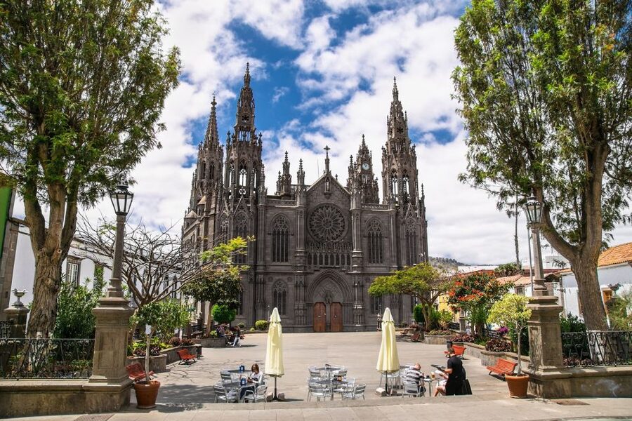 Gran Canaria Highlights Full-Day Tour by Bus - Valleseco lunch: a scenic break, but plan around a set meal