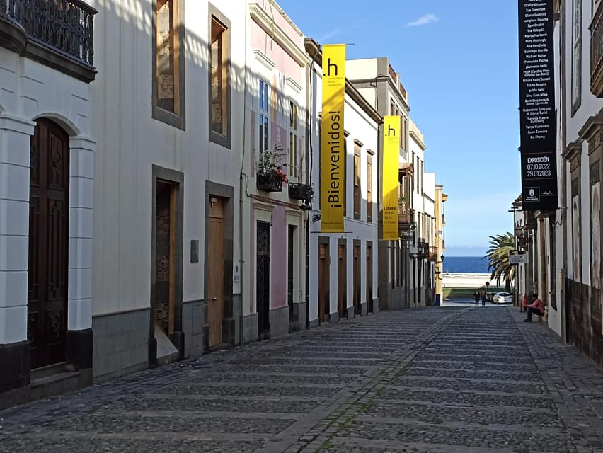 Gran Canaria: Highlights Wine Tasting Tour & shore excursion - Vegueta walking tour in Las Palmas old town: small streets, big context