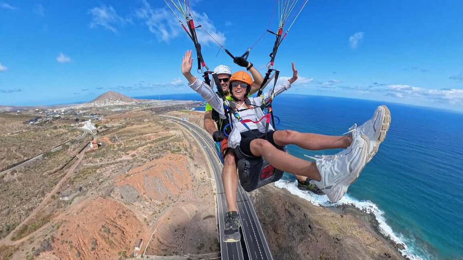 Gran Canaria: Paragliding Flight with Tapas & Pickup - What 15-20 minutes in the sky is really like