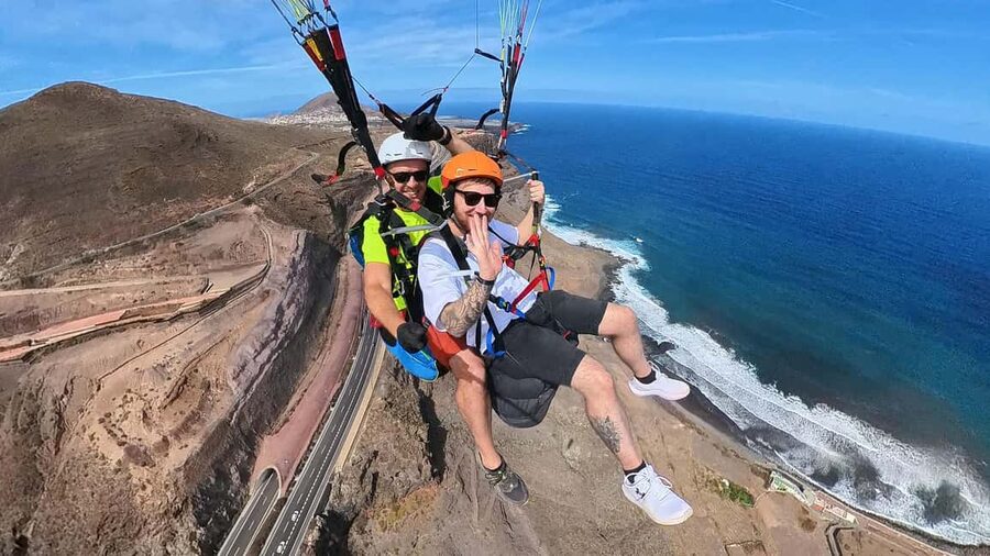 Gran Canaria: Paragliding Flight with Tapas & Pickup - Safety and fit: who this experience is and is not for