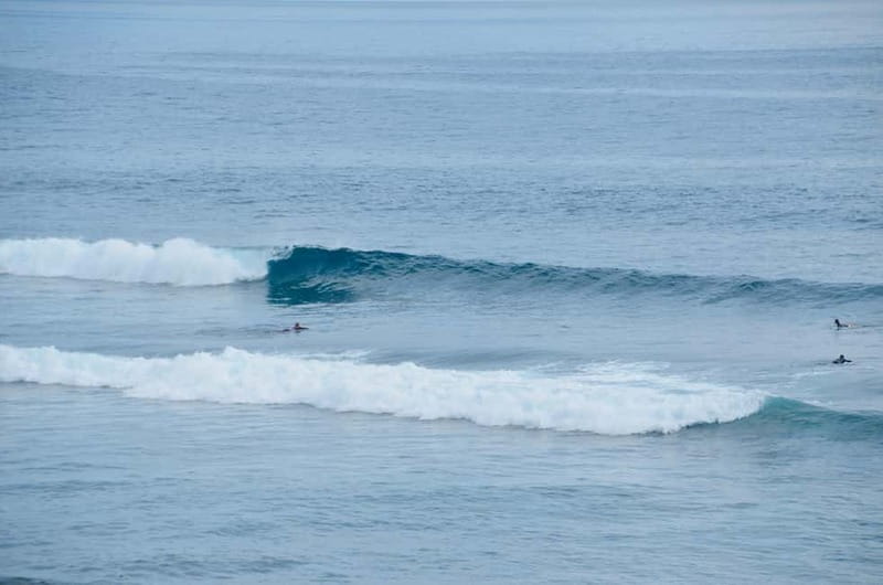 Gran Canaria: Playa del Inglés Girls' Surf Experience - Meeting point and transport: the spots that matter