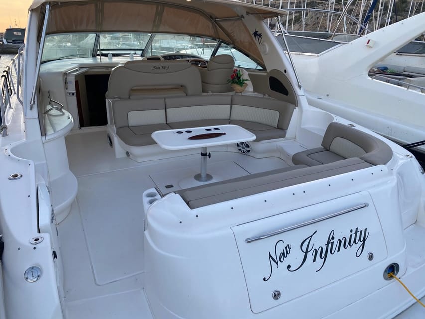 Gran Canaria: Private Yacht Excursion with Drinks, Lunch, and Snorkeling - Why a private yacht day in Gran Canaria feels different