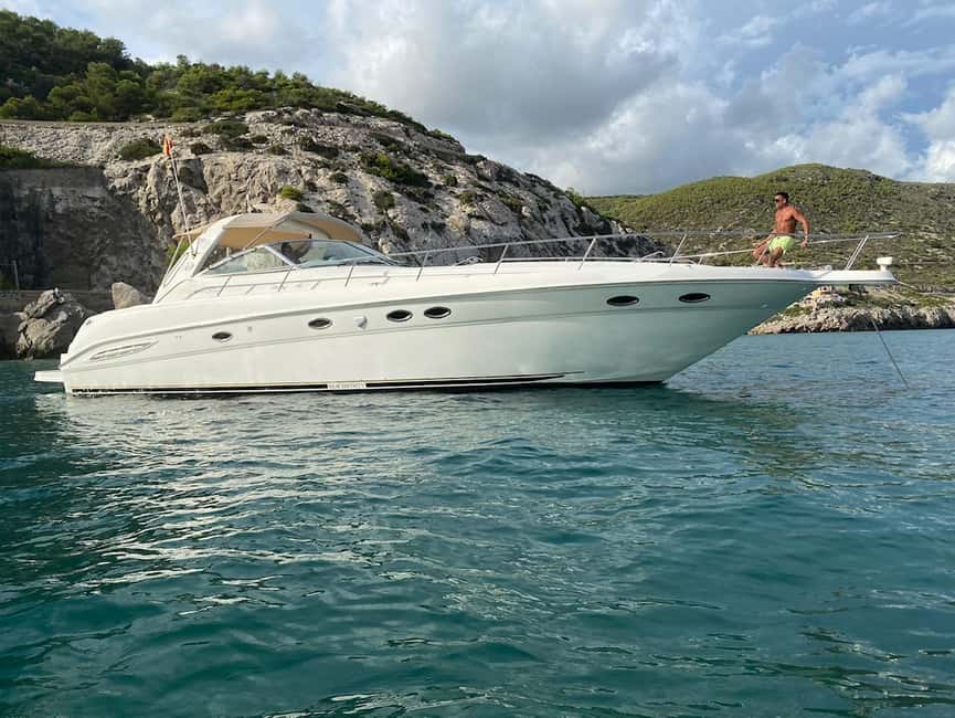 Gran Canaria: Shared yacht trip with drinks, lunch, and snorkeling - Key highlights worth caring about