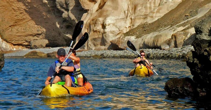 Gran Canaria: South Coast Guided Kayaking Trip - From small beaches to Playa de Montaña Arena: the best stretch for swimming