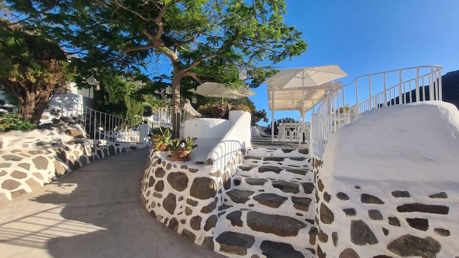 Gran Canaria: Spanish Tapas and Wine Tasting Tour in Mogan - Mogán Valley in a Restored Farmhouse: Where Tapas and Wine Feel Personal