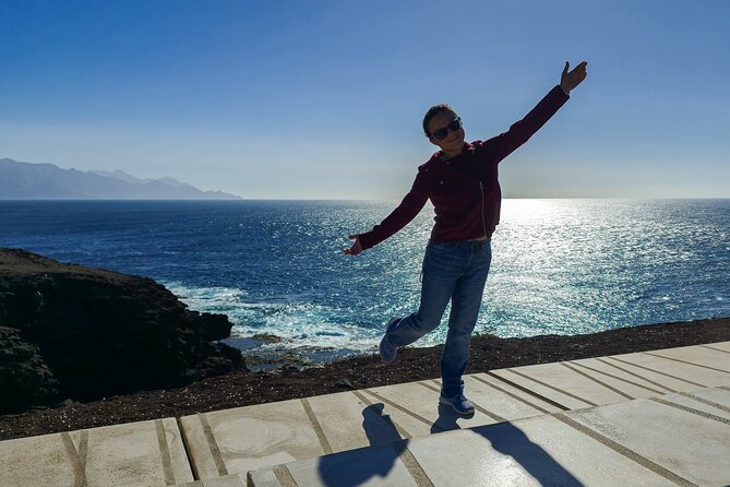 Gran Canaria Sunset and Wild Coast Tour Cliffs Natural Pools - Photo guidance that turns pretty views into great shots