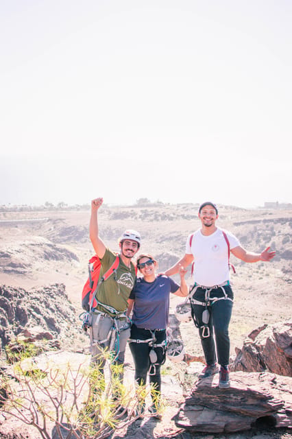 Gran Canaria : Vía Ferrata "Amor & Odio" - Medium level - Entering the cables: Monkey Bridge and the swing for peak views