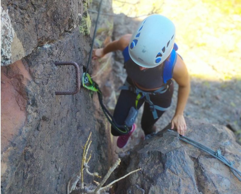 Gran Canaria: Zipline and Mountaineering Tour - Inside the volcanic tube: abseiling plus cave lighting