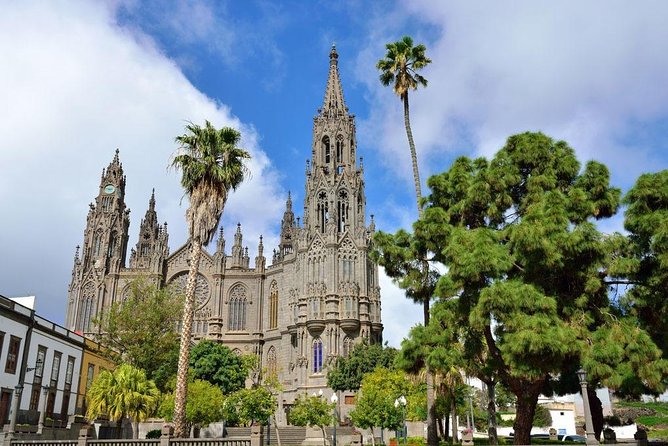 Guided tour: Discover Gran Canaria - Price and Logistics, the Real Question