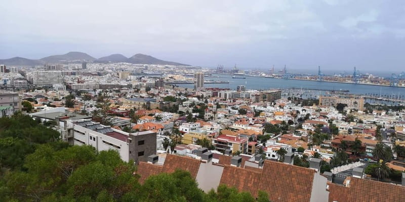 Las Palmas BEACH SUNSET: City Walking Tour - Key things to know before you go