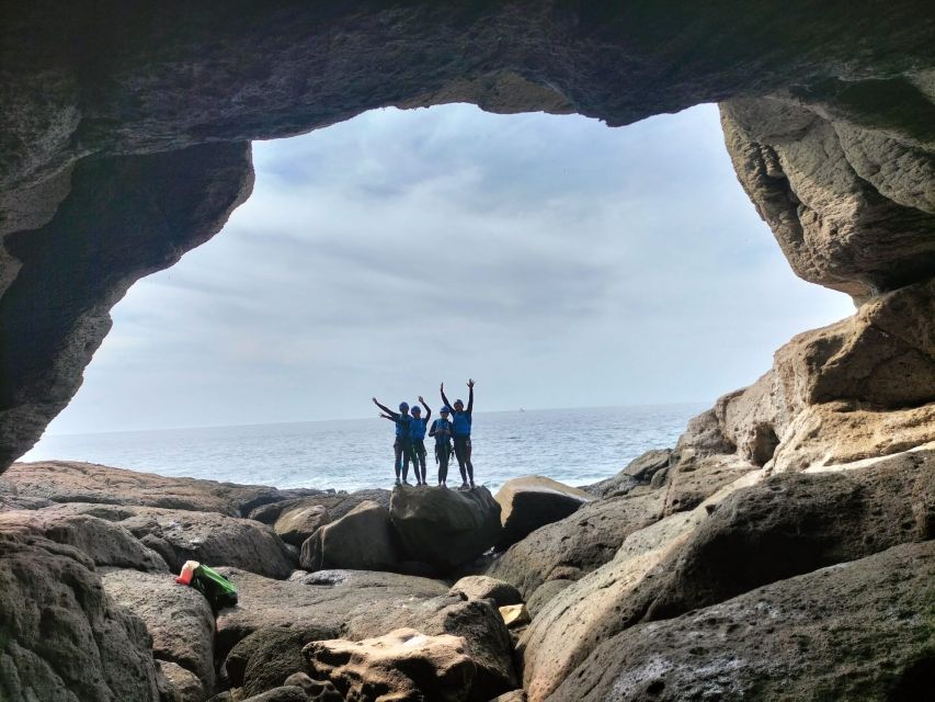 Las Palmas: Coastering, Via Ferrata, Water Jumping & Snorkel - The 2 to 3 hour aquatic trail: via ferrata moves, suspension bridge, and abseiling