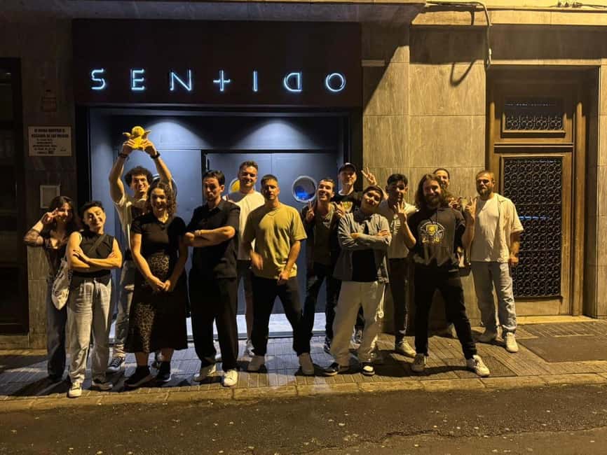 Las Palmas: Weekly Pub Crawl - The challenges: easy games that can turn strangers into friends