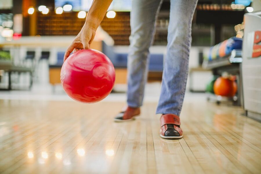 Maspalomas: Bowling Session Entry Ticket at Holiday World - Who This Bowling Ticket Is Best For (And Who Should Skip It)