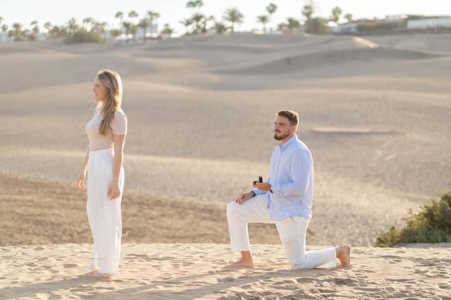 Maspalomas dunes: private photoshoot - Capture your moments - The timing game: sunrise or sunset makes the dunes behave