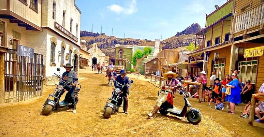 Maspalomas: E-Scooter or E-Bike Tour+Western Town Sioux City - Should You Book Maspalomas by E-Scooter or E-Bike Plus Sioux City?