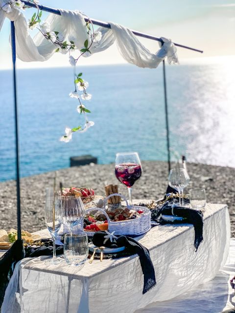 Maspalomas: Gran Canaria Picnic Experience - The picnic setup: why the atmosphere feels personal