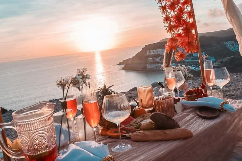 Maspalomas: Gran Canaria Picnic Experience - Meeting spot timing and how to find your host
