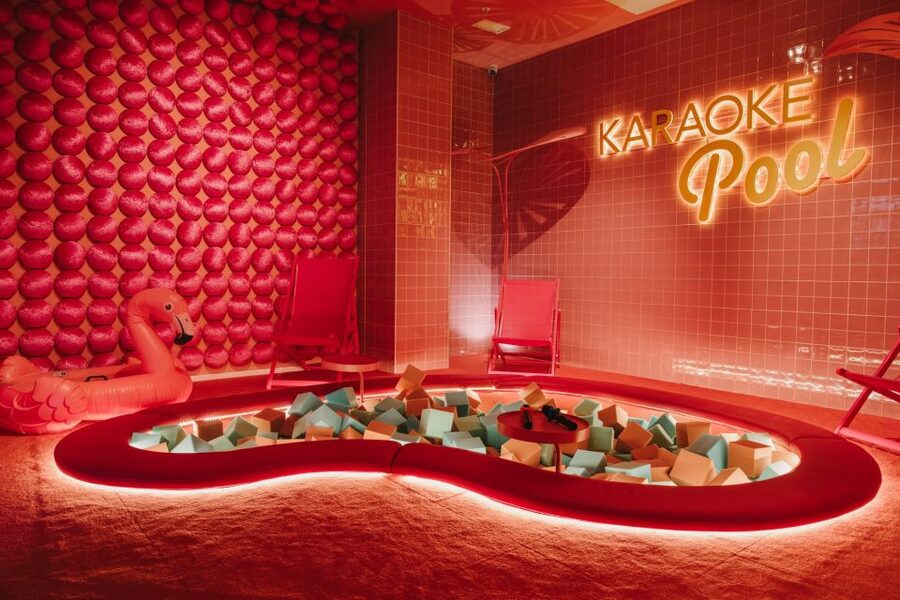 Maspalomas: Holiday World Themed Karaoke Room Rental - Maspalomas Karaoke Rooms at Holiday World: A Fun, Structured Night Out