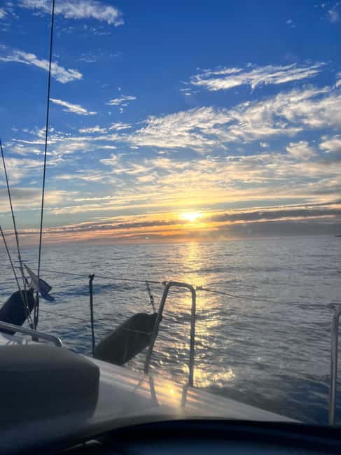 Maspalomas Sunset Sailing Experience - Champagne, the Faro of Maspalomas, and the coast you recognize fast