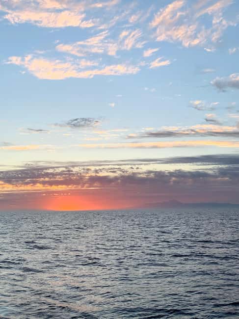 Maspalomas Sunset Sailing Experience - Practical packing for a Gran Canaria sunset on the water